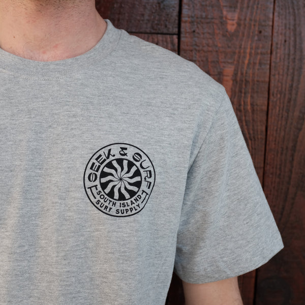Seek & Surf Round Tee